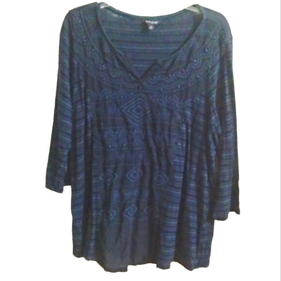 Lucky Brand Blouse Dark Blue Size 2X Embroidered Designs 3/4 Sleeves - Picture 1 of 6